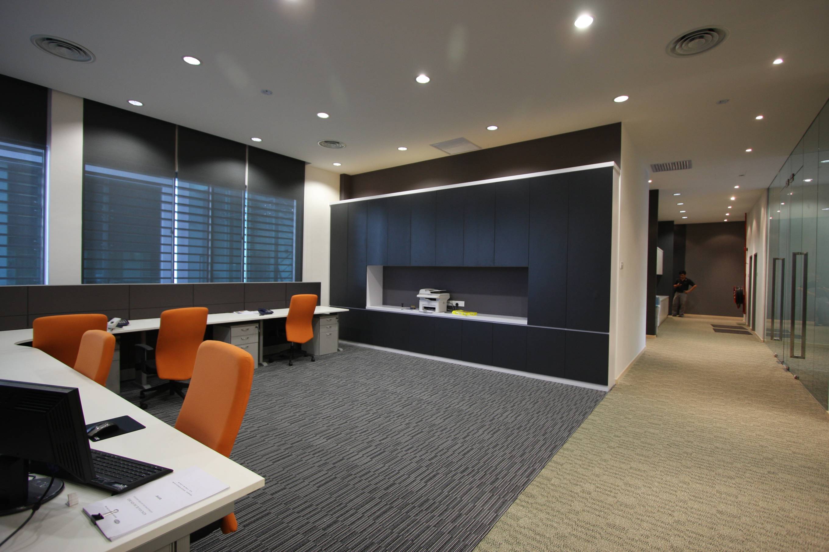 Modern and Functional Office-16026441523.jpg